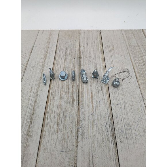 Monopoly 2017 Game Replacement 8 Tokens Pieces - Picture 1 of 3